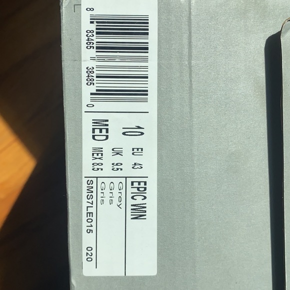 Kenneth Cole leather loafer - Picture 5 of 5